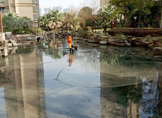 靖边景观池淤泥清理